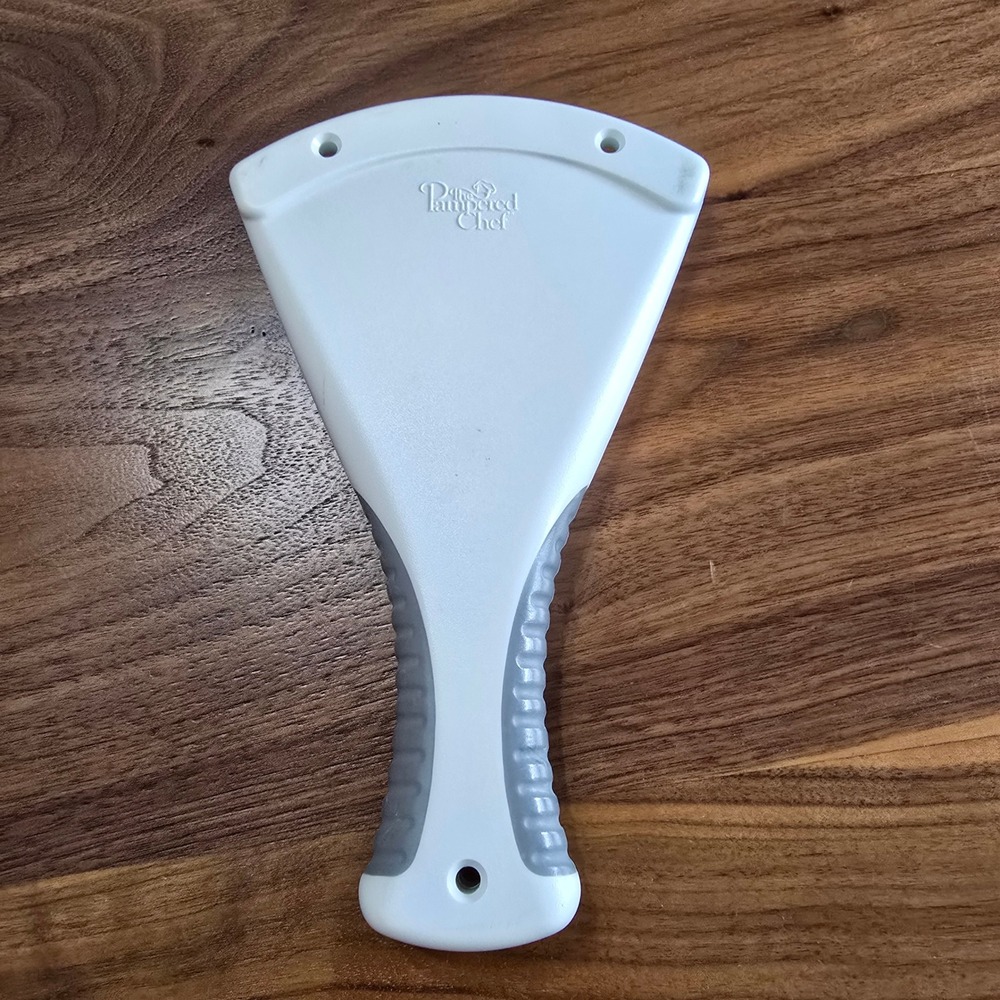 Pampered Chef #2677 Jar Opener‎ Handheld or Under Cabinet Mount White